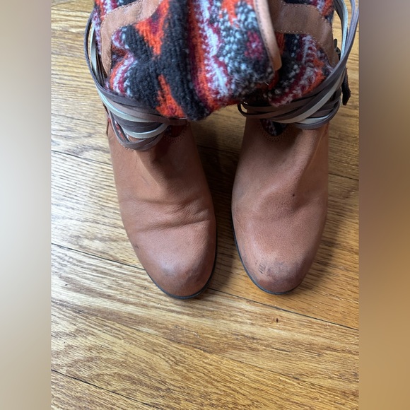 Steve Madden bootie - Picture 2 of 5